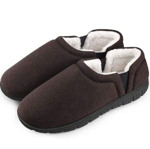 Men's slippers size 9